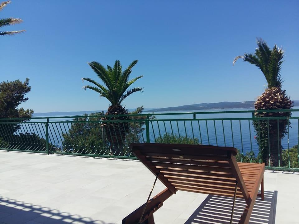 Apartments Tri Palme Baška Voda Exterior foto